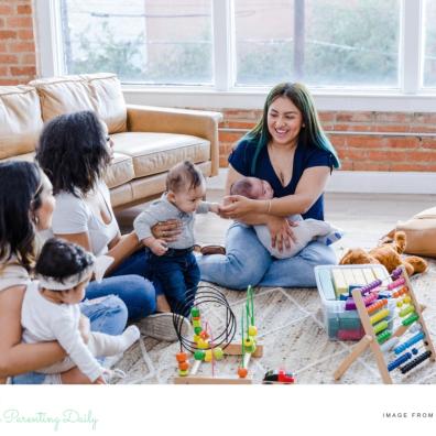 picture of mums and babies having a playdate at someones house